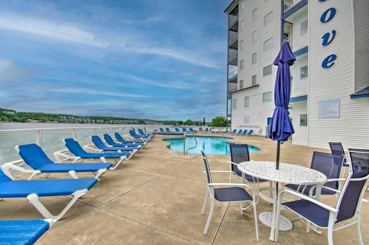 Breezy Lake Ozark Escape Dock, Slip And Pool! Bagian luar foto